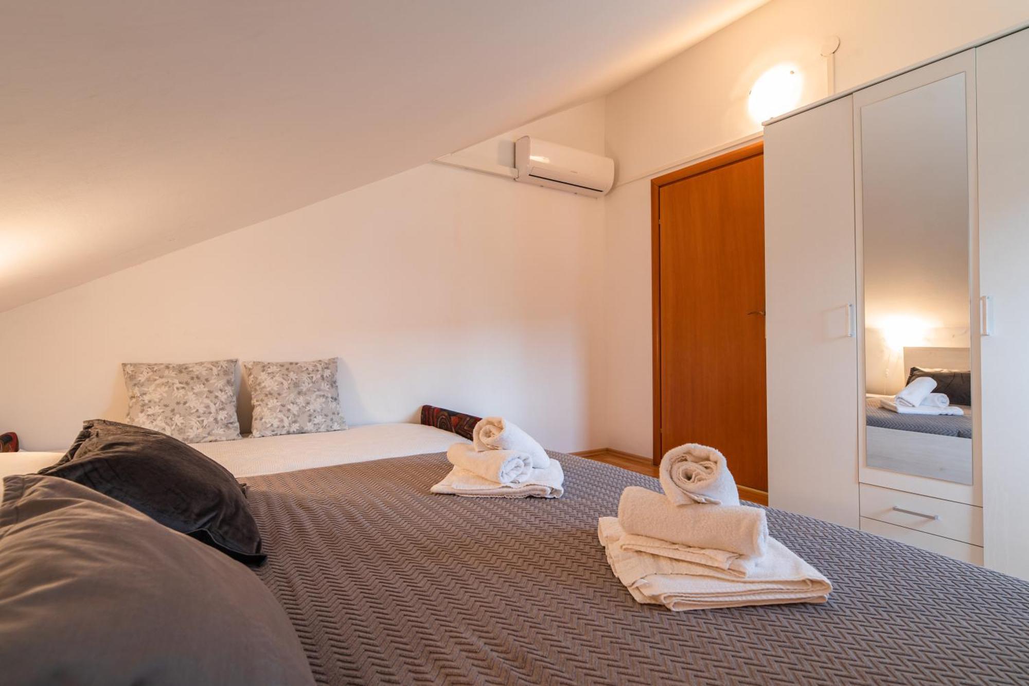 Apartments Jasna Crikvenica Pokoj fotografie